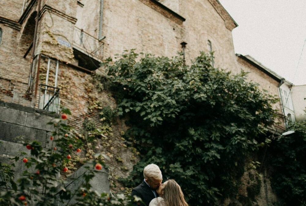 What is an Editorial Wedding Photographer?